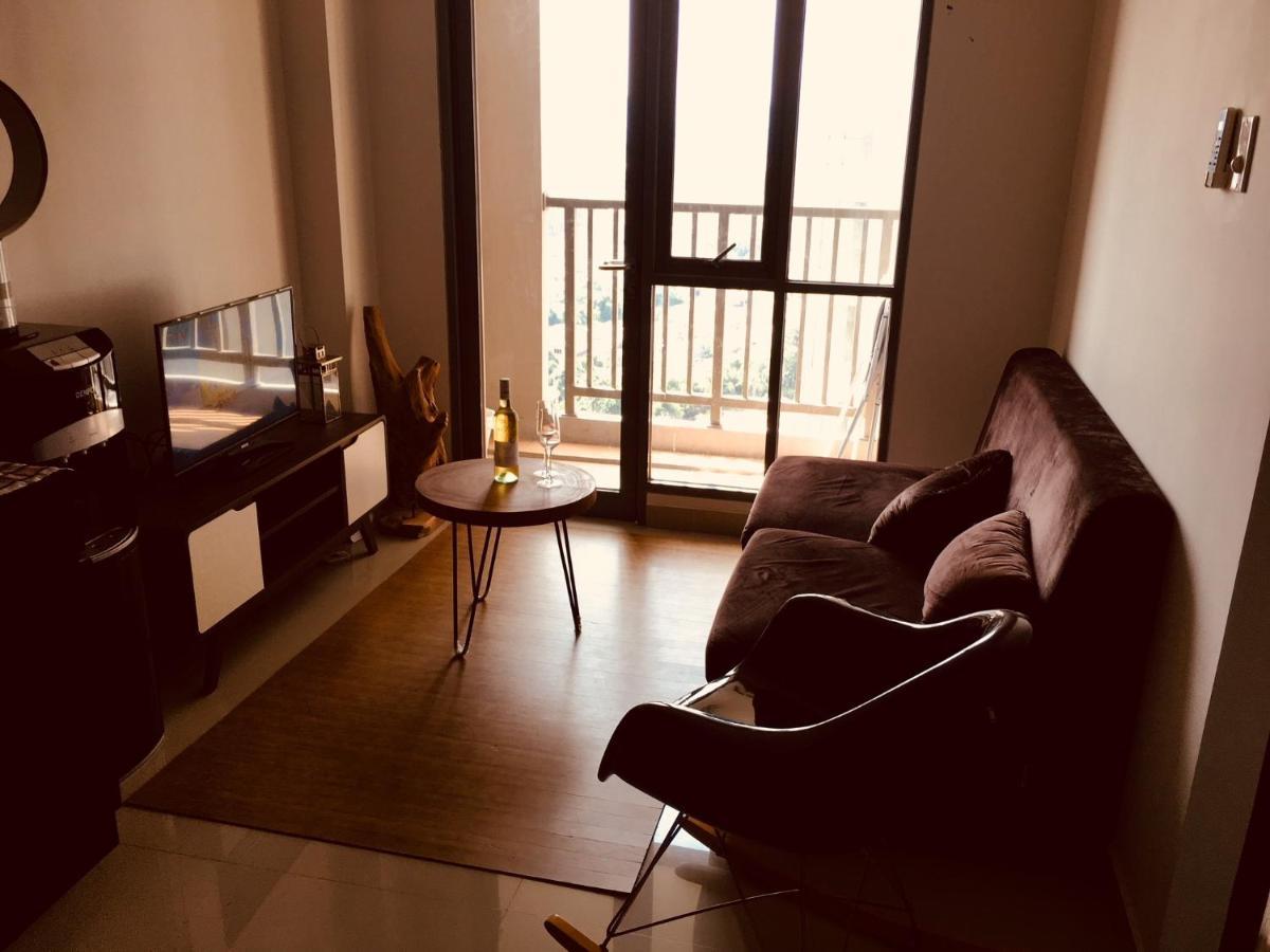 2 Bedrooms - Royal Olive Apartment - Pejaten South Of Джакарта Екстер'єр фото